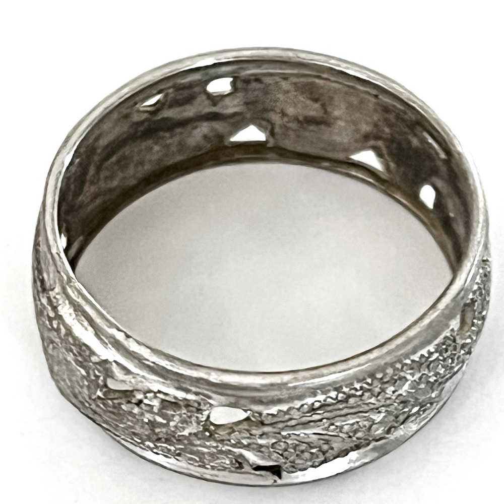 BOGO > Quaint Vintage Sterling Silver Art Nouveau Style Band/Ring
